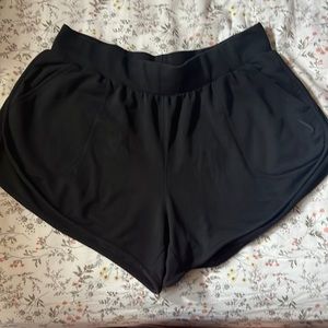 Nike Yoga Short